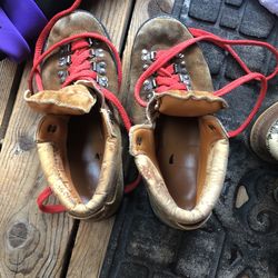 Trac Vintage Suede Hiking Boots