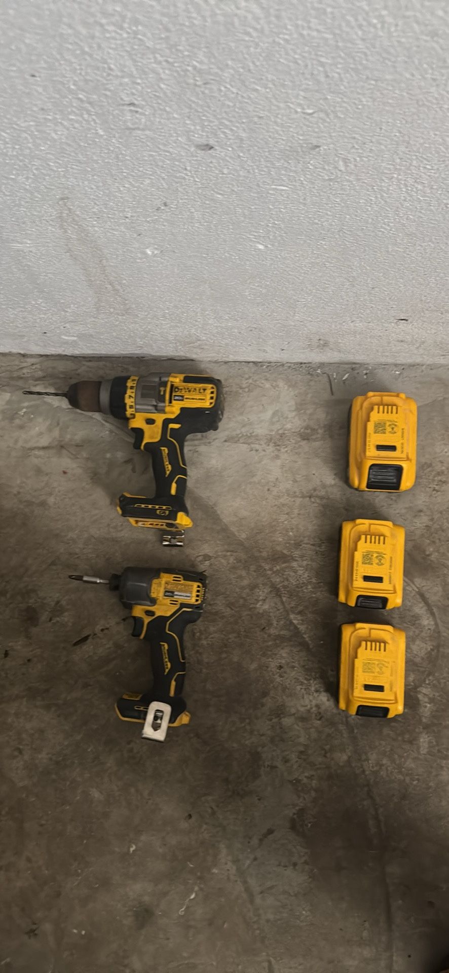 💪 DeWalt Drill Set – 2 Drills + 3 Batteries + 2 Bags – $200