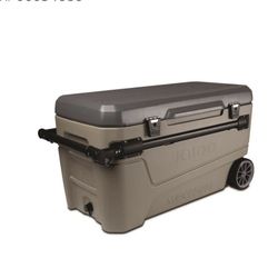 Igloo 110 Qt Low Profile Wheeled Camp Cooler