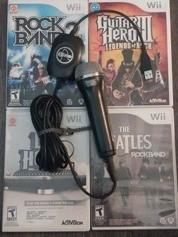 5 music Nintendo Wii games $20 each microphone $20