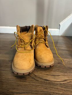 Timberland Wheat Nubuck Lace-Up Boots