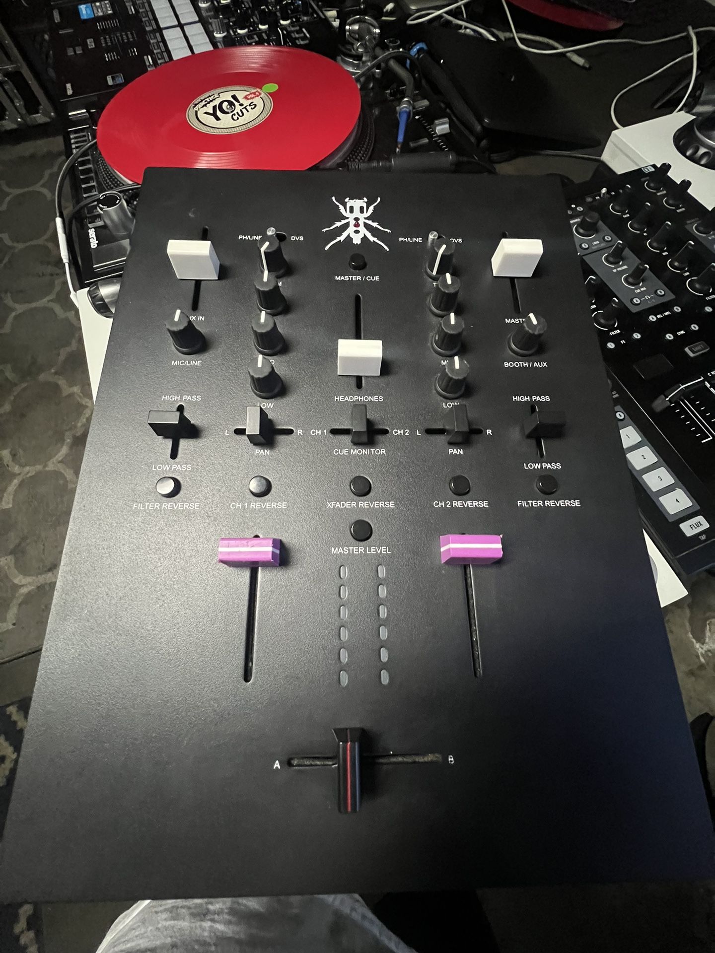 Qbert Thud Rumble TRX Mixer for Sale in Torrance, CA OfferUp
