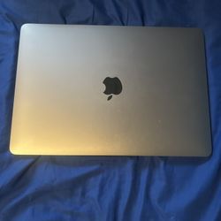 macbook pro 13in
