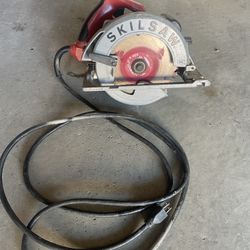 Skilsaw 7-1/4" Corded Saw SPT67 WM Magnesium Sidewinder - Tested- Works 