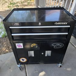 HUSKY TOOL BOX