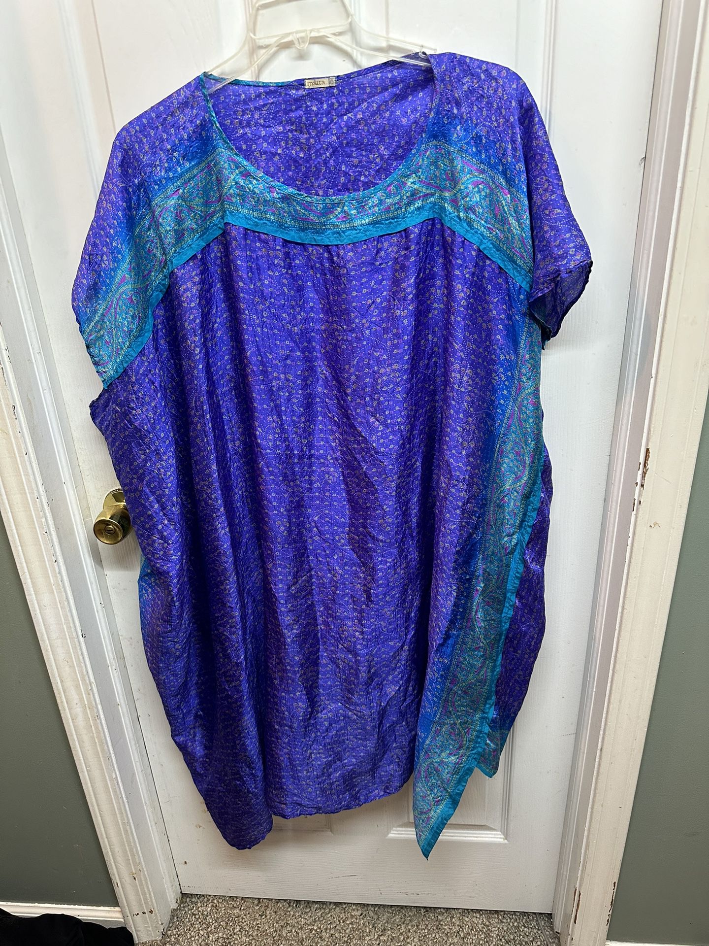 Matta Jewel Tone Colors One Size Fits All 100% Silk Kaftan Tunic Dress Made In India Great Condition 