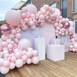 Ballon and flowers Decoration 