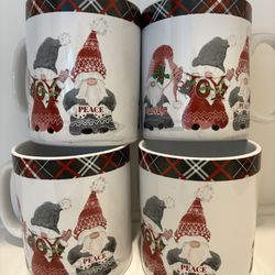 Set of 4 Gnome Christmas mugs
