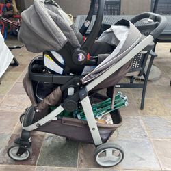Graco Click Connect Stroller/Car seat 