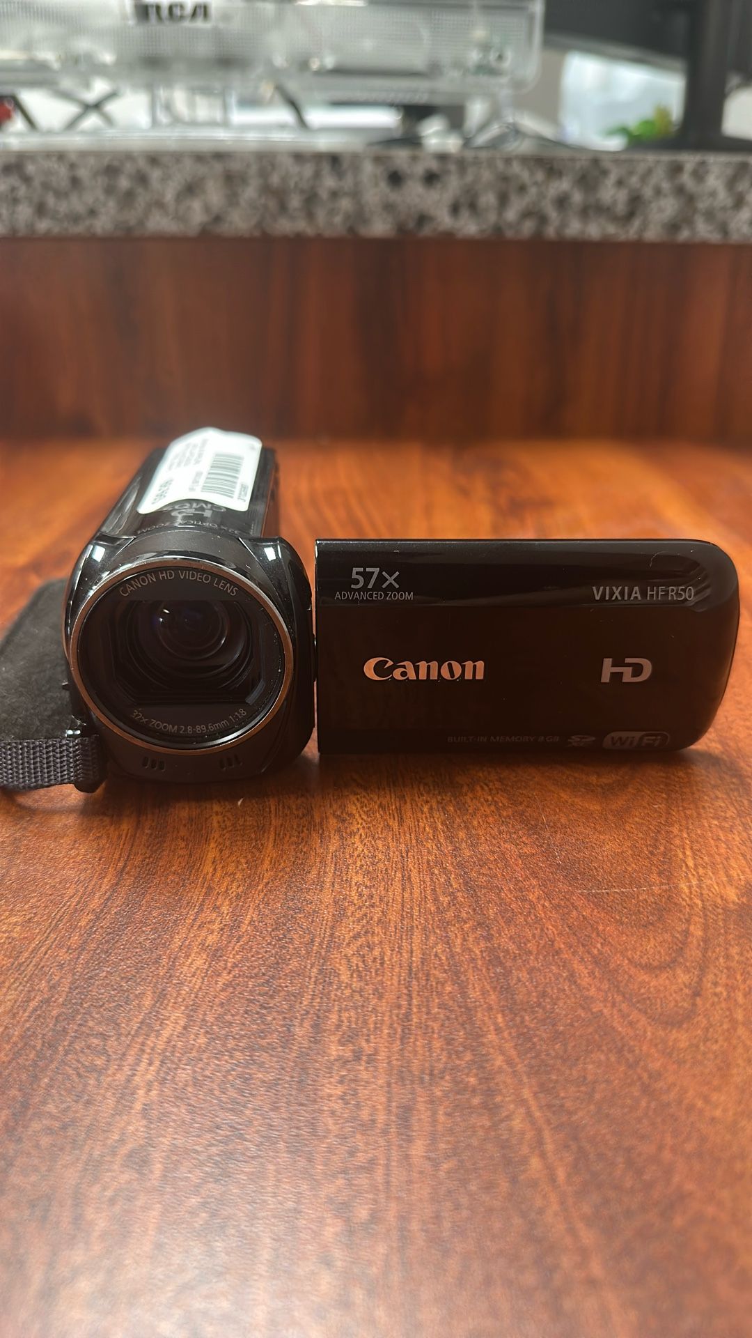 Canon Vixia HF-R50 Camcorder