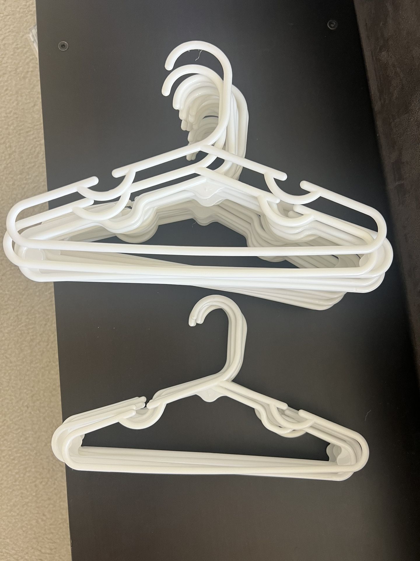 Children’s Clothes Hangers