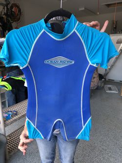Wet suit youth size 7