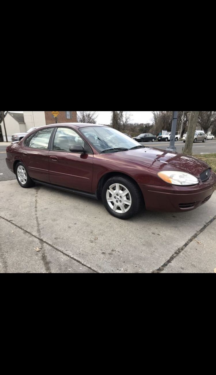 2006 Ford Taurus