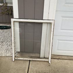 LARGE VINTAGE WINDOW