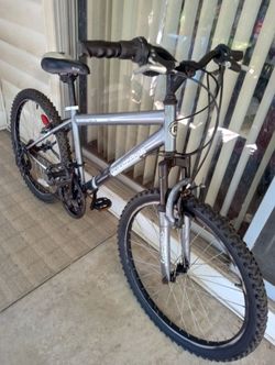Mountain bike ROADMASTER