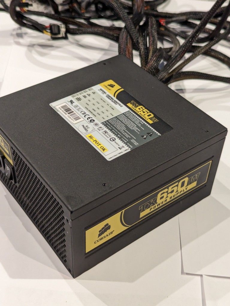 Corsair TX 650 Watt Power Supply
