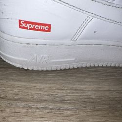 White Supreme AirForce Size 9.5 