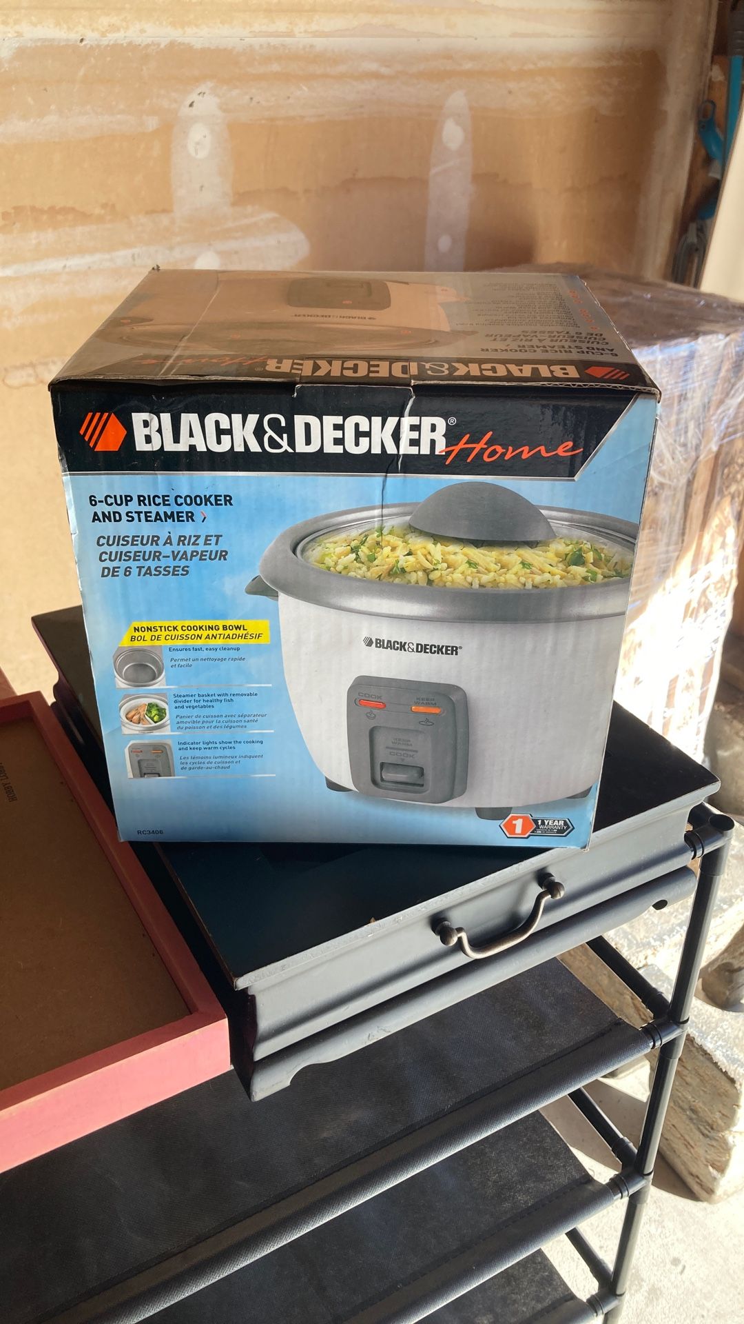 Brand New Black And Decker 6 Cup Rice Cooker And Steamer