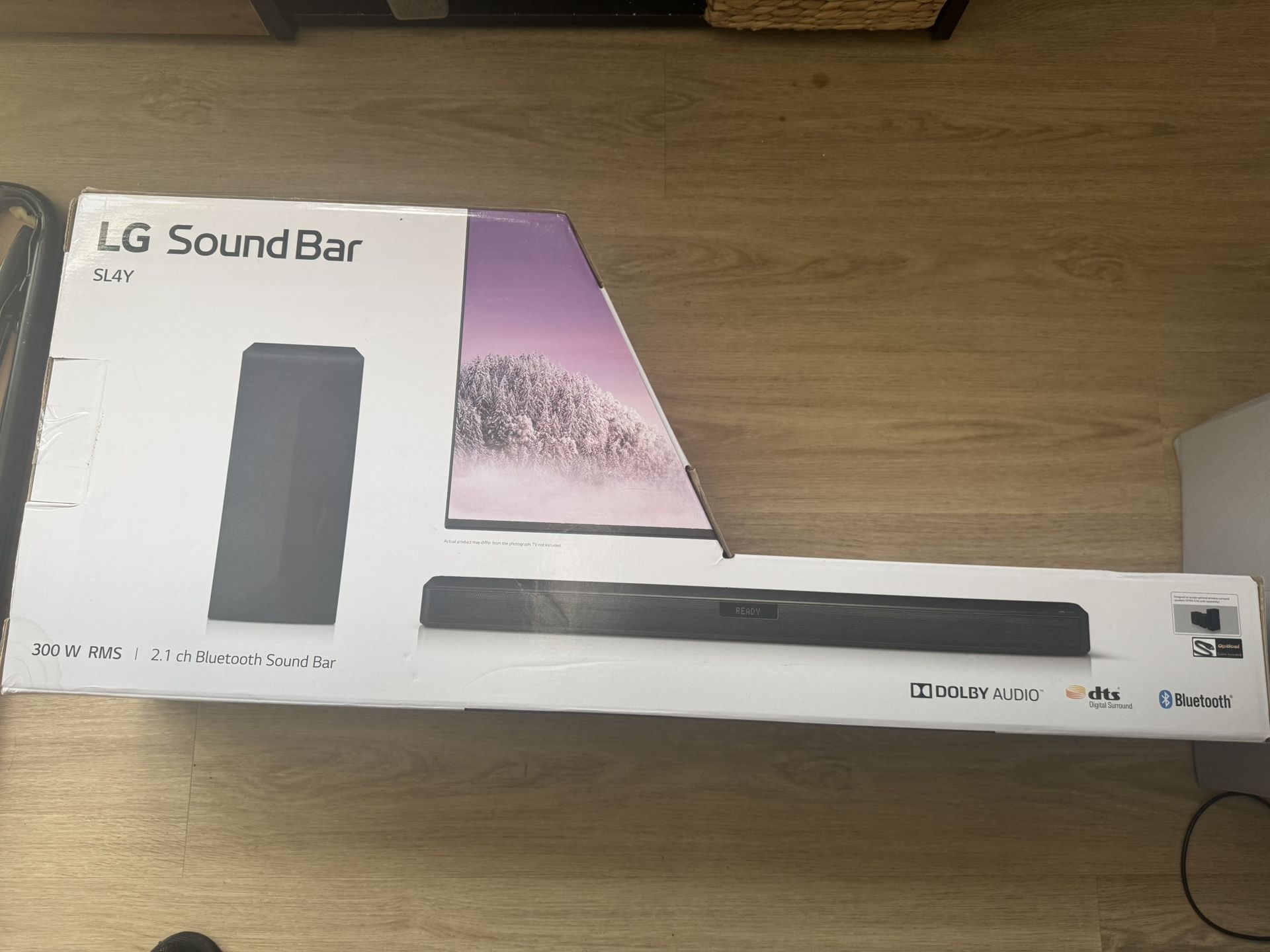 LG Soundbar SL4Y - Brand New In Box