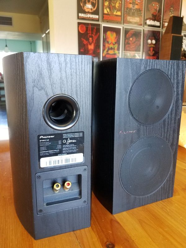 Pioneer Sp Bs21 Lr Bookshelf Speakers For Sale In Mesa Az Offerup