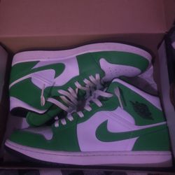 Jordan 1 Mid Green And White Men’s 10.5