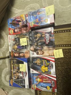 WWE FIGURES