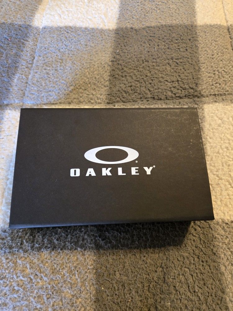Oakley Polarized Sunglasses