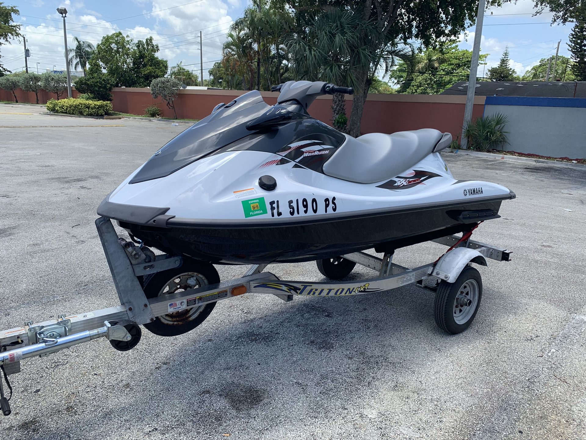 2014 Yamaha jet ski for Sale in Hollywood, FL OfferUp