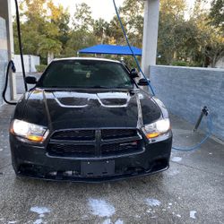 2013 Dodge Charger hemi 