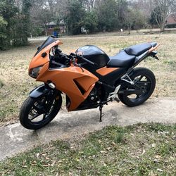 2015 Honda CBR 300