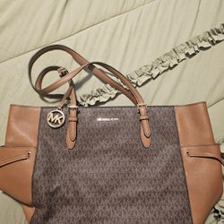 Michael Kors Purse 
