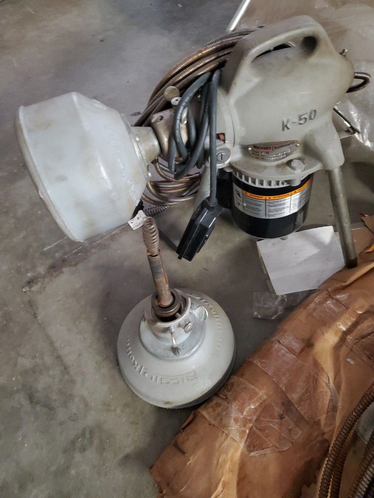 Rigid K50, drain cleaning machine w snake