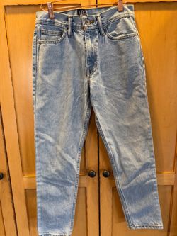 BDG Light-wash Denim Mom Jeans