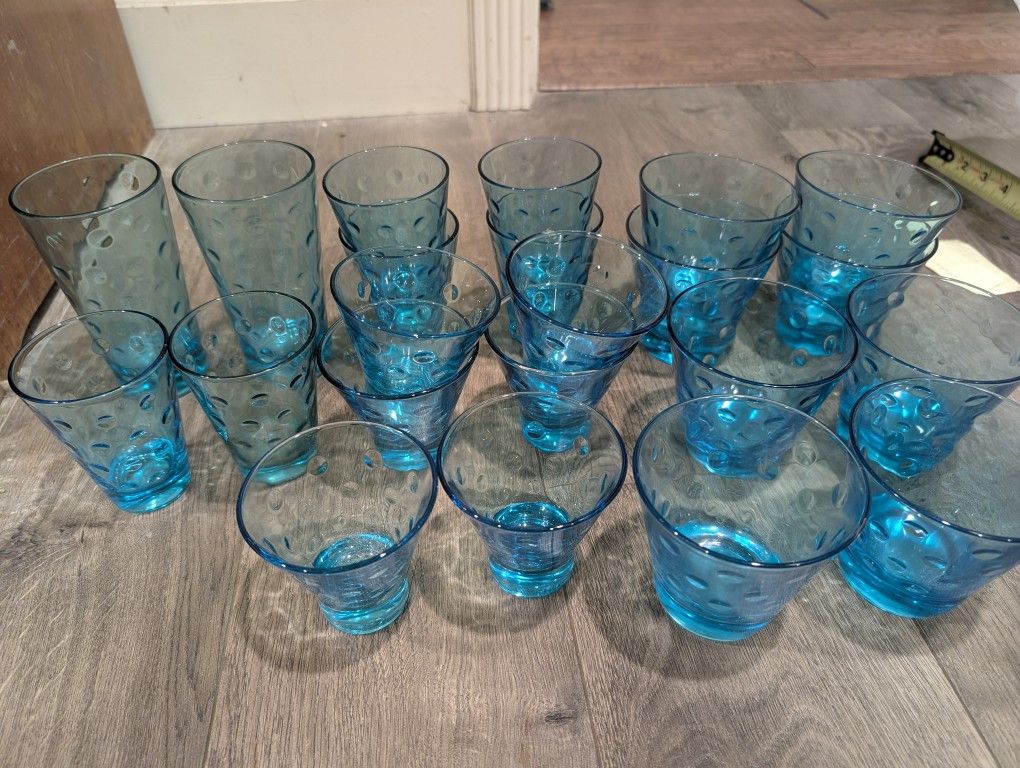 Vintage Hazel Atlas Turquoise Blue Glass Capri Dots set of 6 flat flared Whisky tumblers, 6 Juice , 2 High Ball Tumblers, 8 short High Ball Glasses