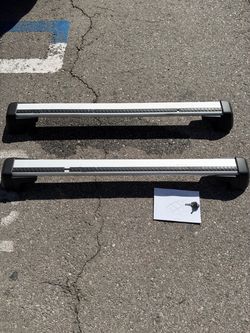 VOLVO XC40 Roof Racks
