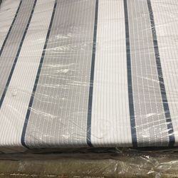 Queen Mattress Serta - iSeries Hybrid 2000