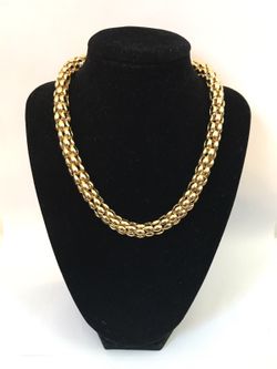 Vintage 14 karat gold plated necklace