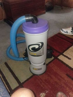 Back pack vacuum