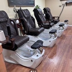 Pedi Chairs 