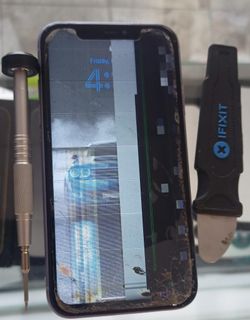 Apple Iphone screen replacement