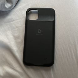 iphone 11 only charging case