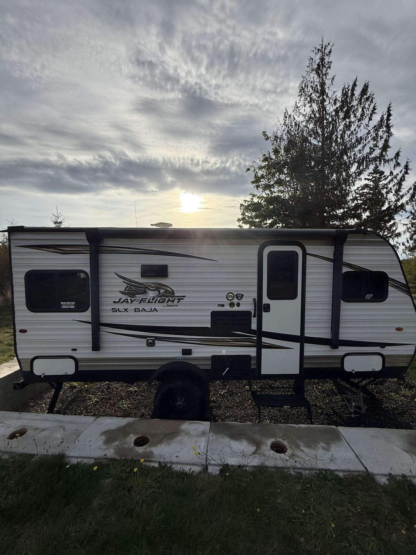2019 Jay Flight SLX 175RD