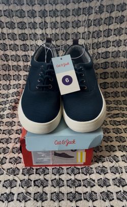 Cat & Jack Navy and white kids lace-up Jett Sneakers