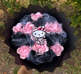 Hello Kitty Halloween Rose Bouquet