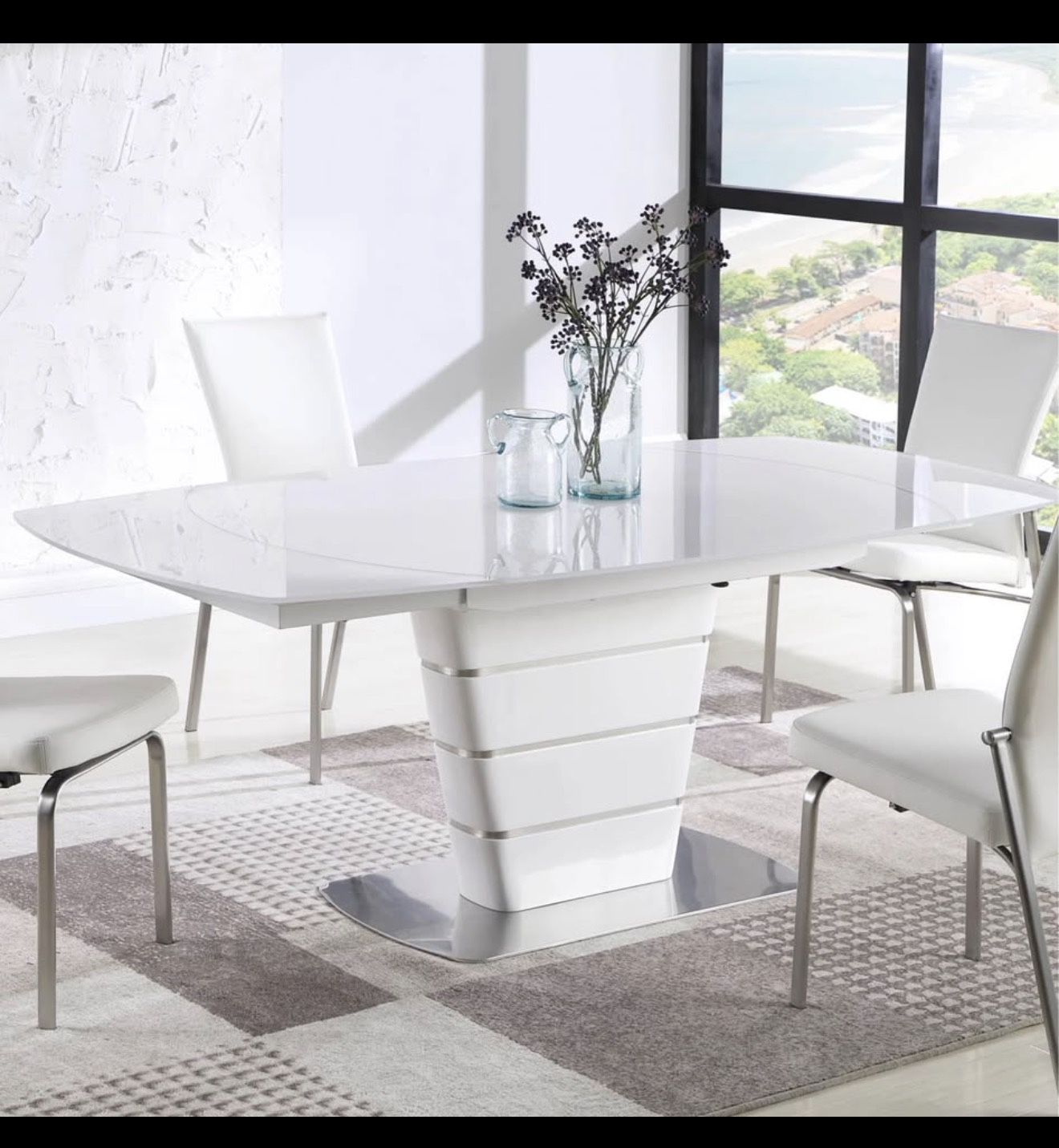 White EXTENDABLE Glass table
