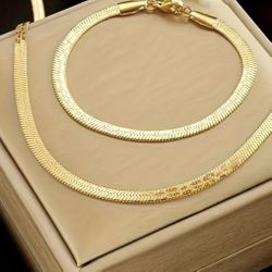 Gold jewelry Set