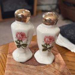 Vintage Lusterware Made Japan Floral Salt Pepper Gold Tops