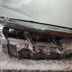 2021 2022 2023 FORD MUSTANG MACH-E RIGHT RH PASSENGER SIDE HEADLIGHT OEM LED
