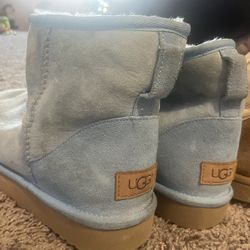 Women’s Blue Mini Uggs