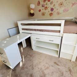 Kids Full Loft Bed With Desk And Dresser 